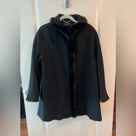 Ellen Tracy wool blend faux fur trim coat - Picture 8 of 16